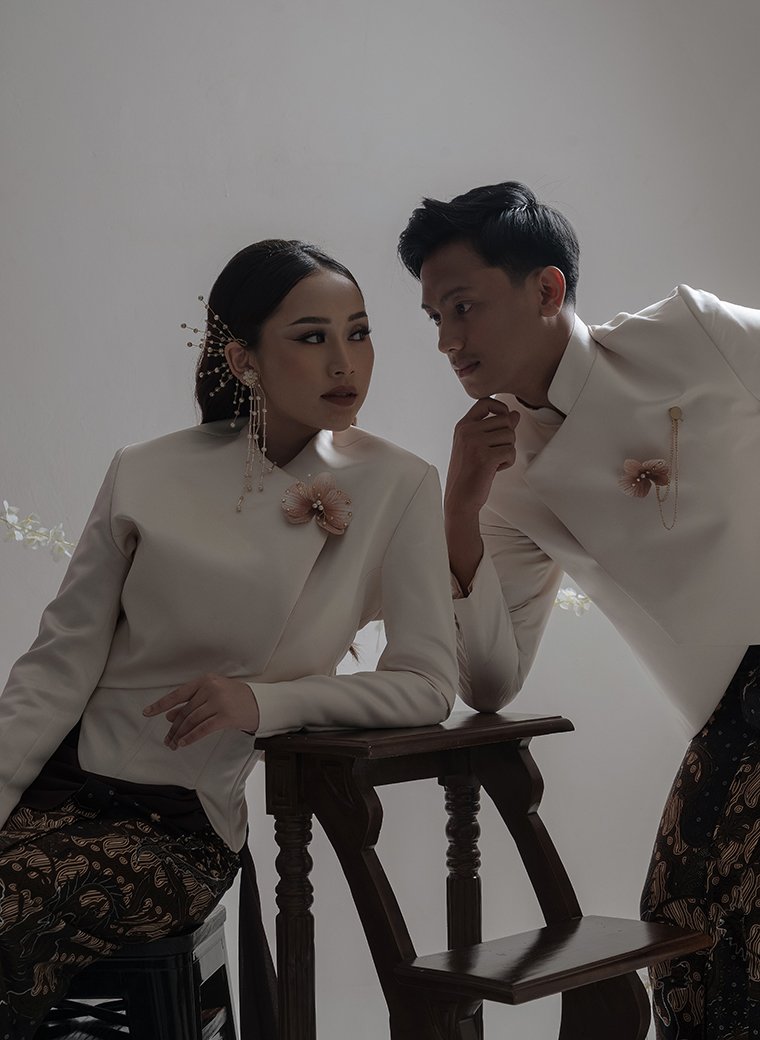 Two Souls, One Moment